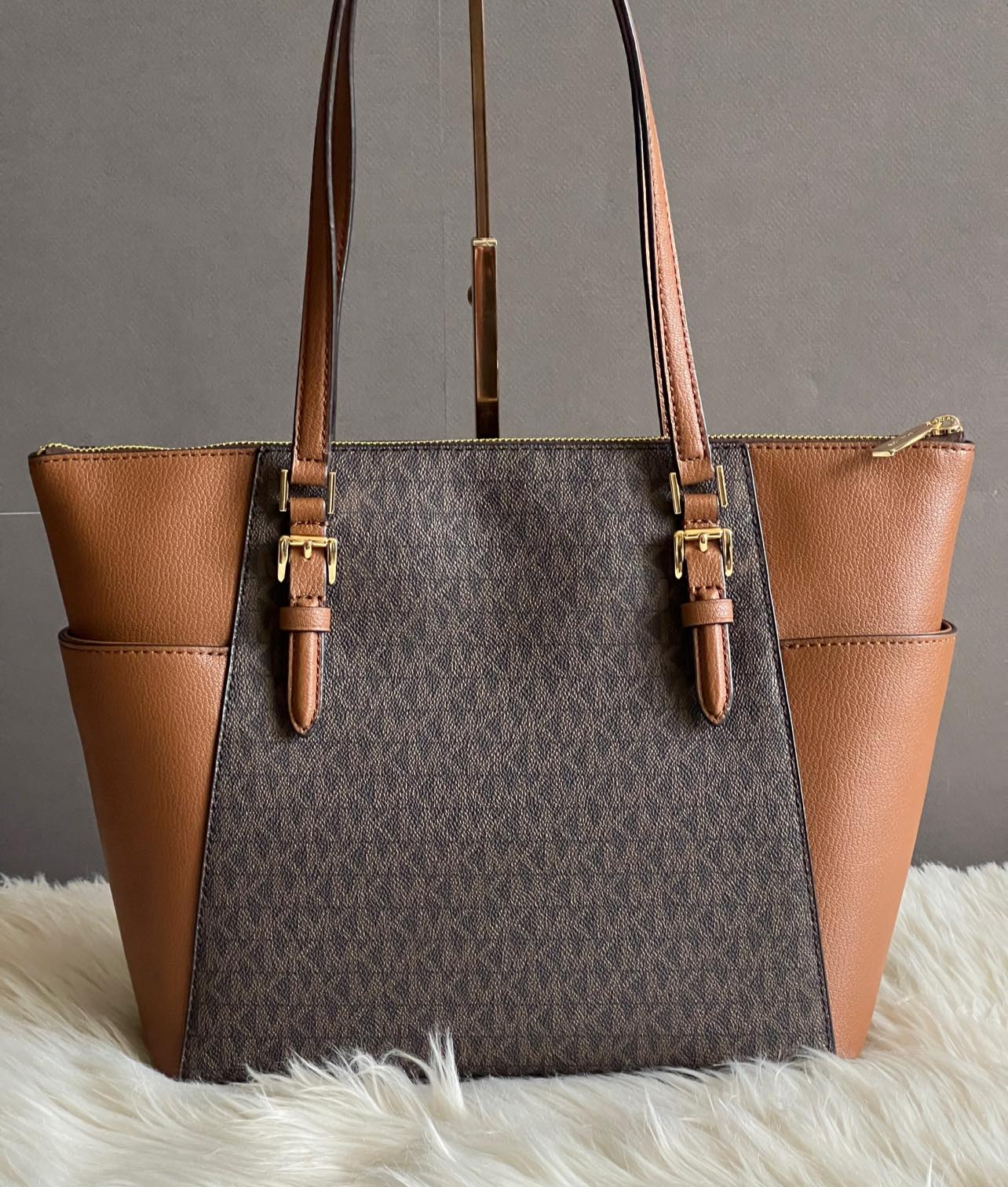 Michael Kors Charlotte Large Logo and Leather Top-Zip Tote Bag