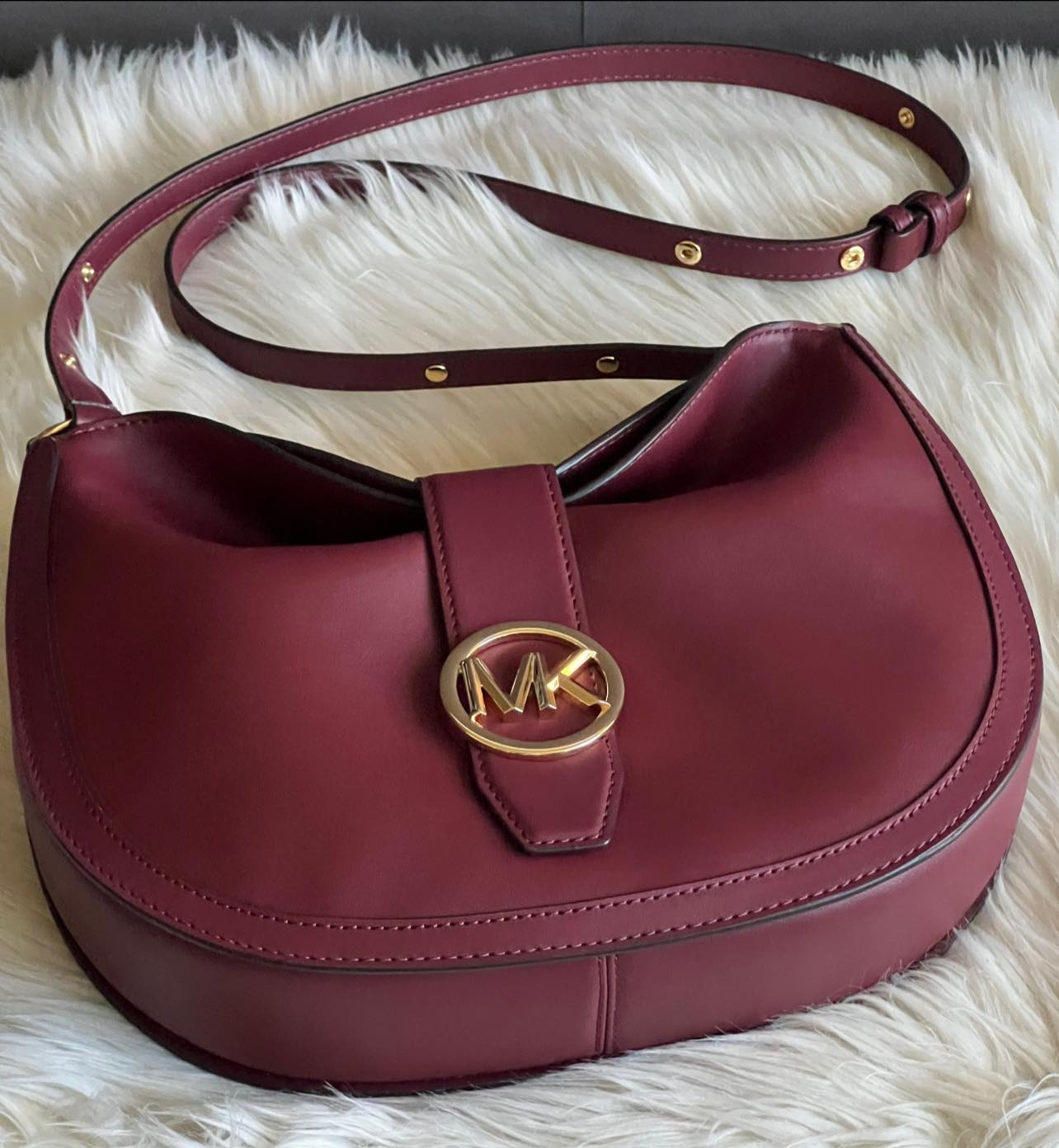 Michael Kors Gabby Small Hobo Crossbody Bag