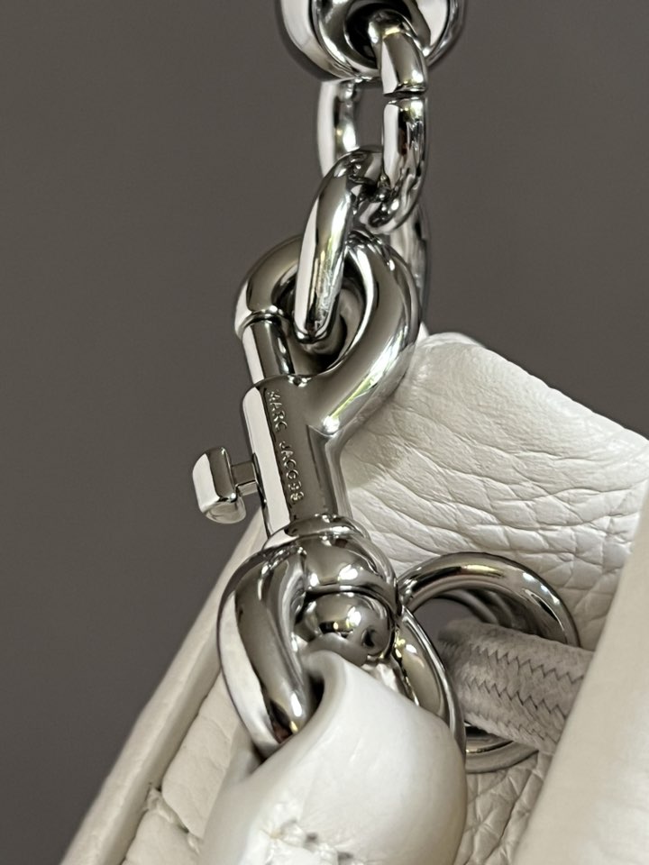 Marc Jacobs The Leather Bucket Bag