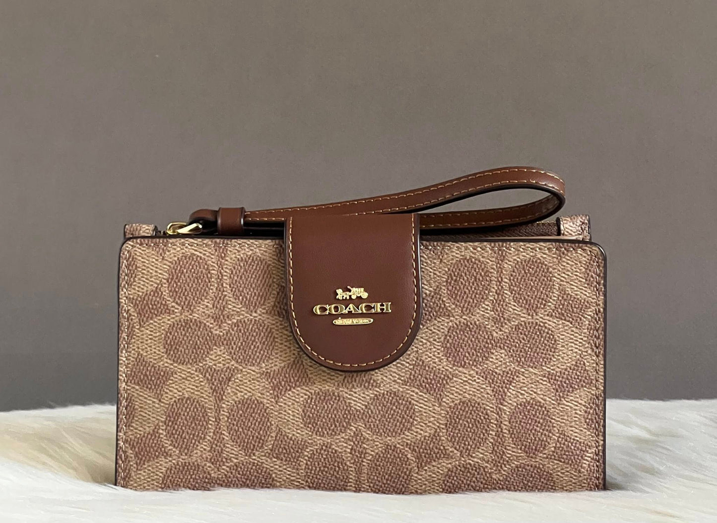 Coach Phone Wallet In Signature Canvas