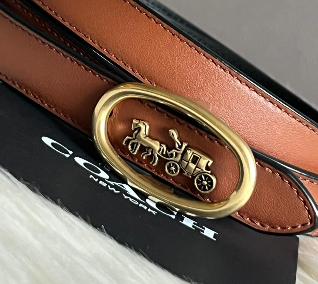 Coach Horse and Carriage Buckle Reversible Belt