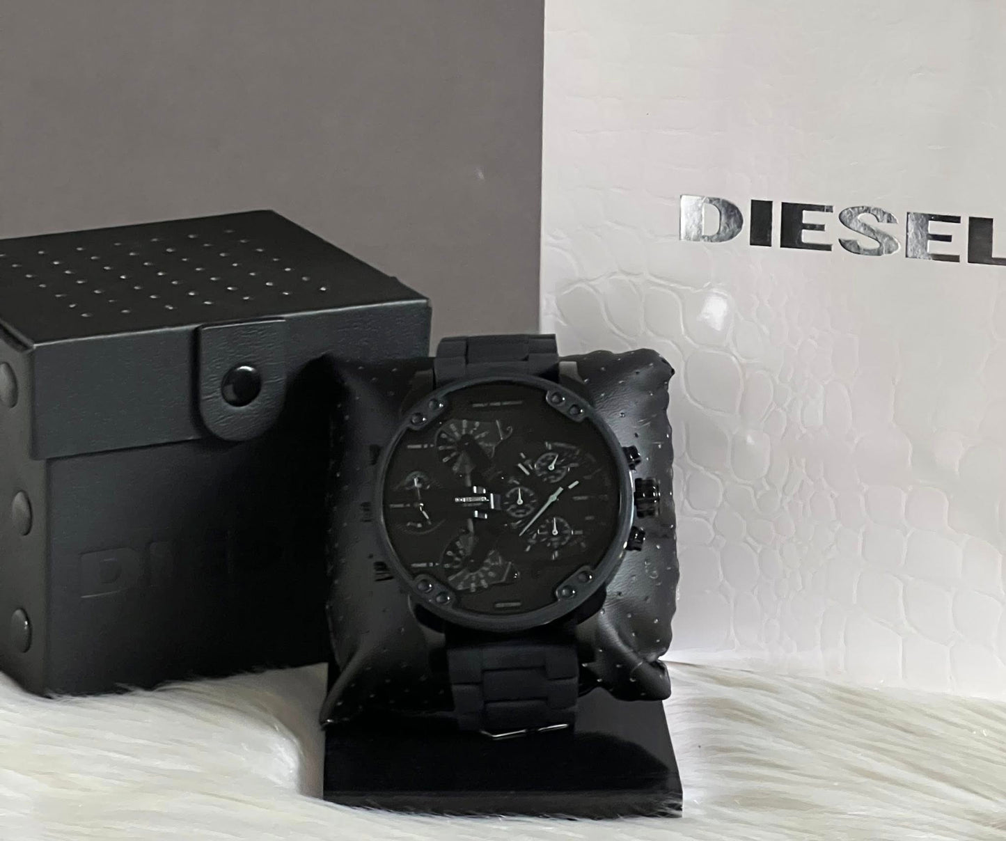 Diesel Men’s Mr. Daddy 2.0 Chronograph Black Dial Watch