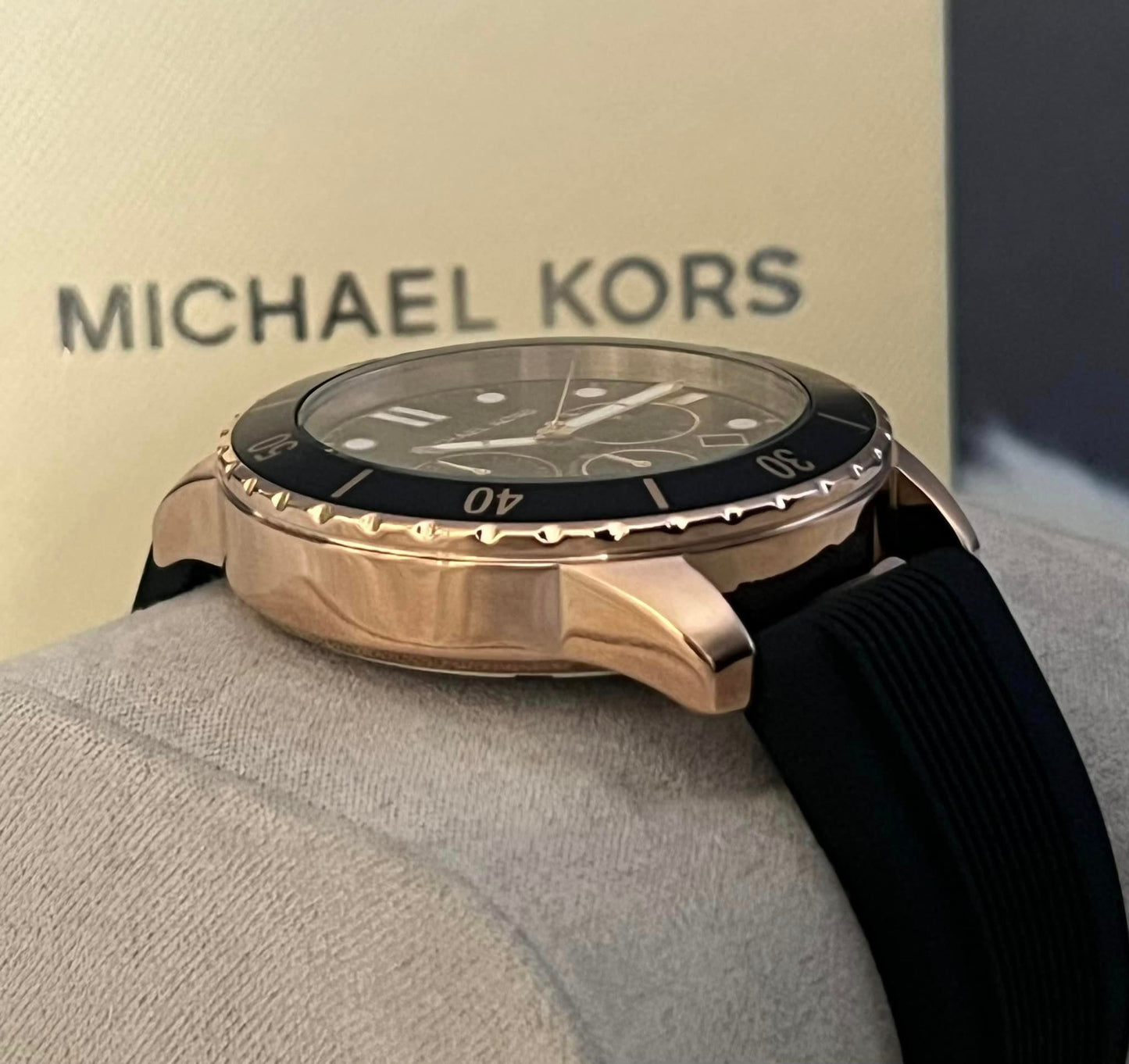 Michael Kors Men’s Oversized Oversized Cunningham Rose Gold-Tone Silicone Watch