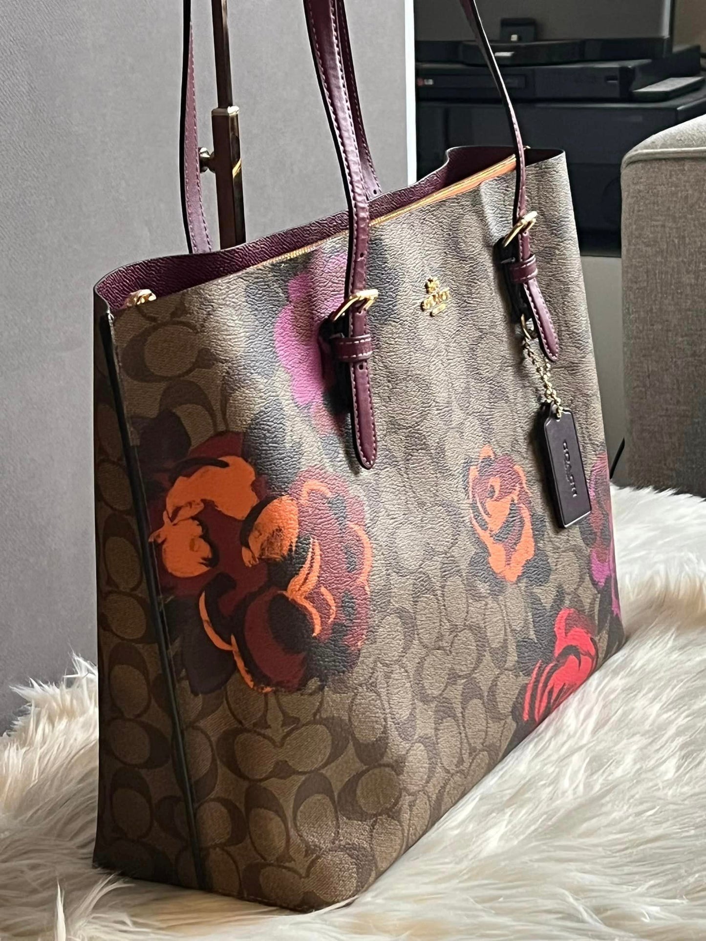 Coach Mollie Tote in Signature Canvas with Jumbo Floral Print