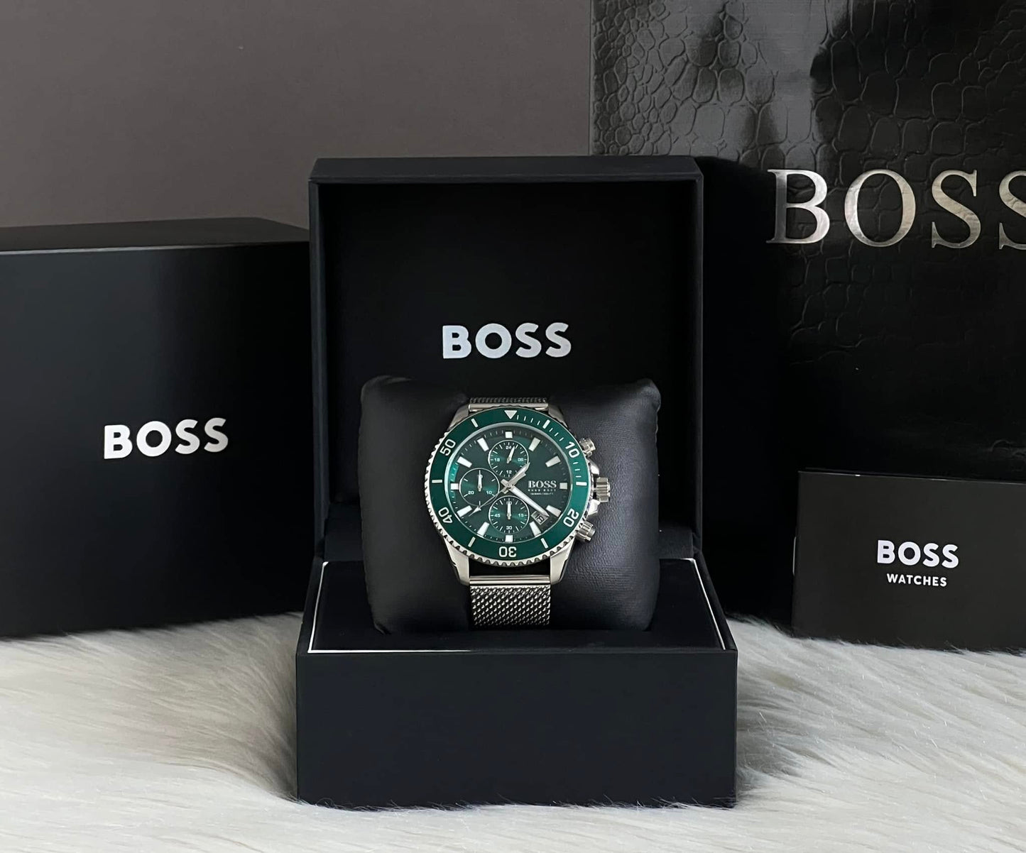 Hugo Boss Men’s Admiral Green Face Watch