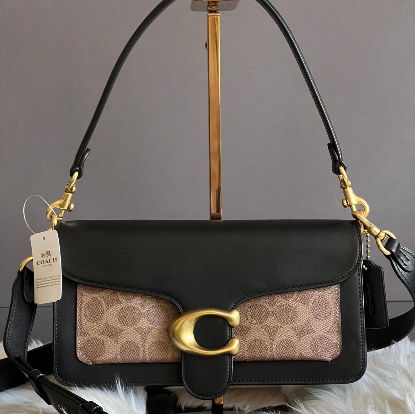 Coach Tabby Shoulder Bag 26 With Signature Canvas Club de Mode