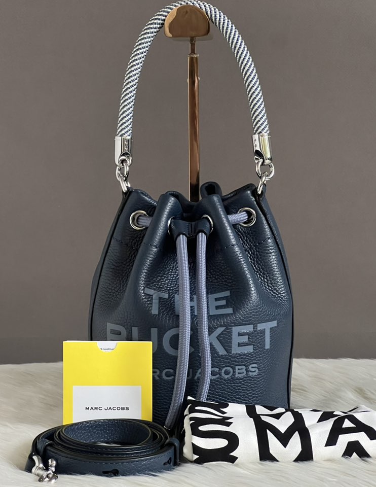 Marc Jacobs The Leather Bucket Bag