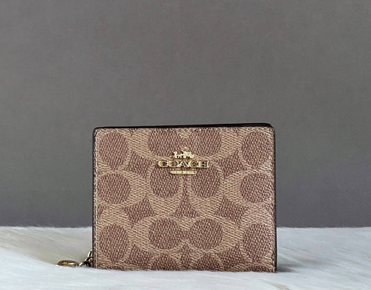 Coach Snap Wallet In Signature Canvas