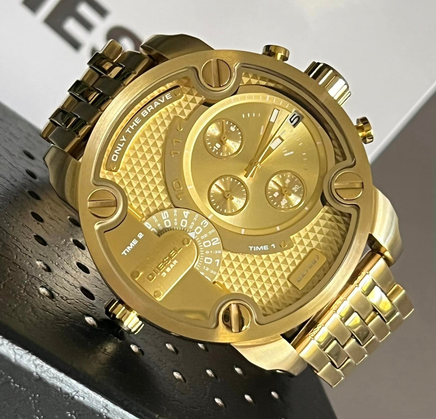 Diesel Men’s The Daddies Series Gold Analog Watch