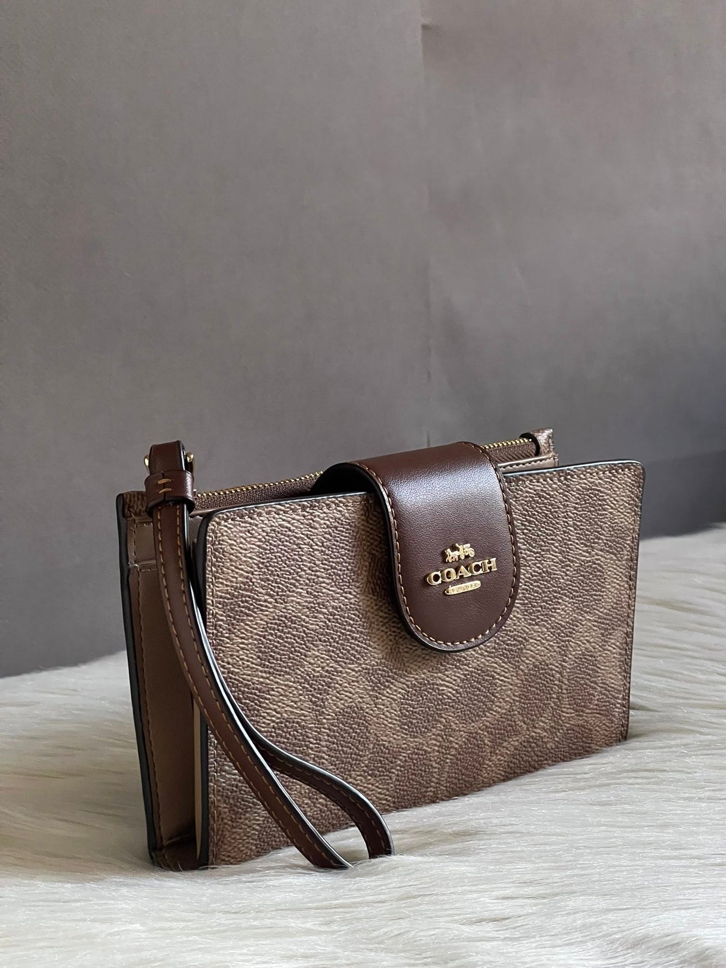 Coach Phone Wallet In Signature Canvas