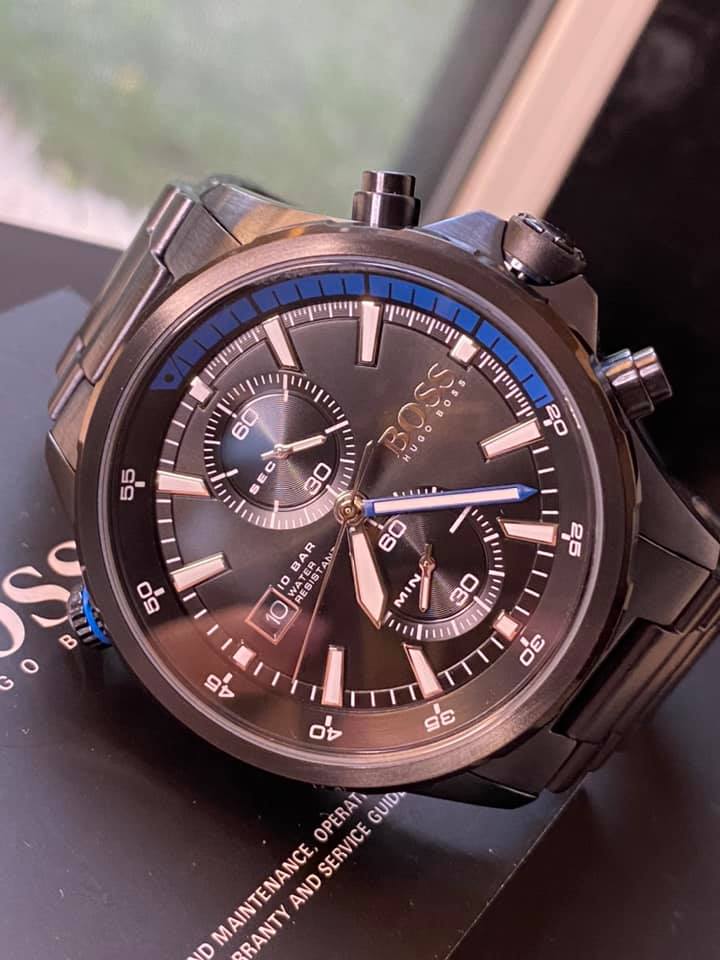 Hugo boss best sale globetrotter watch