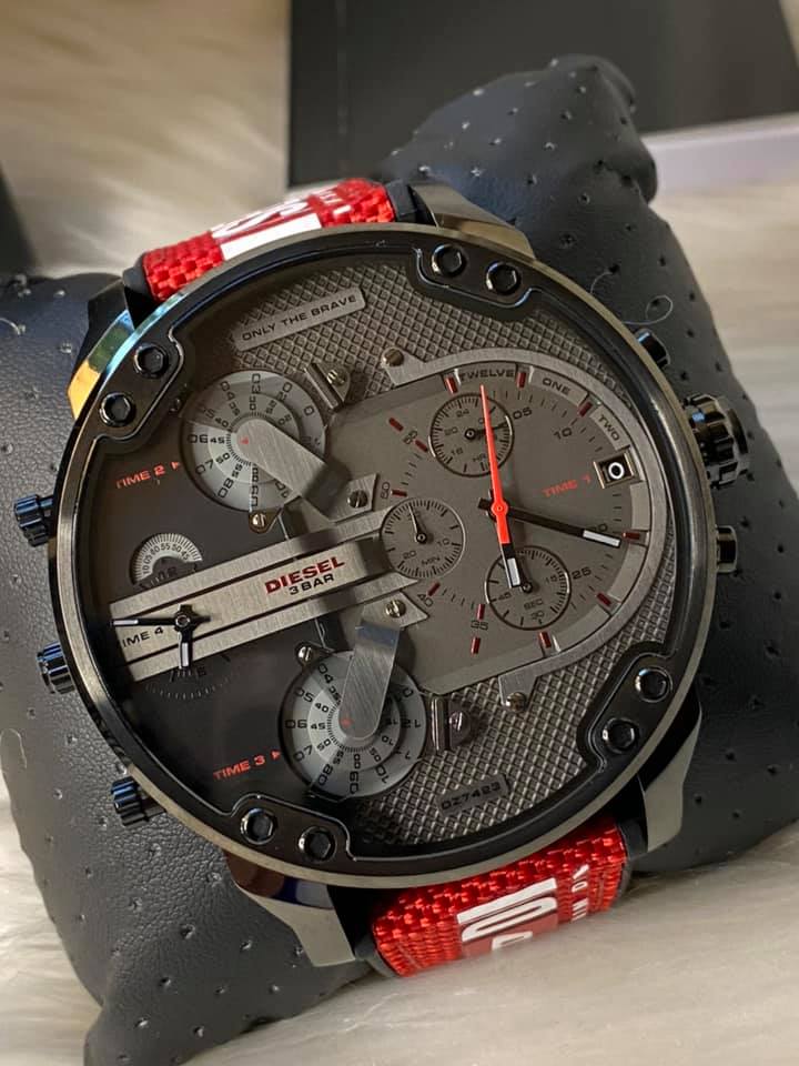 Diesel big shop daddy watch red