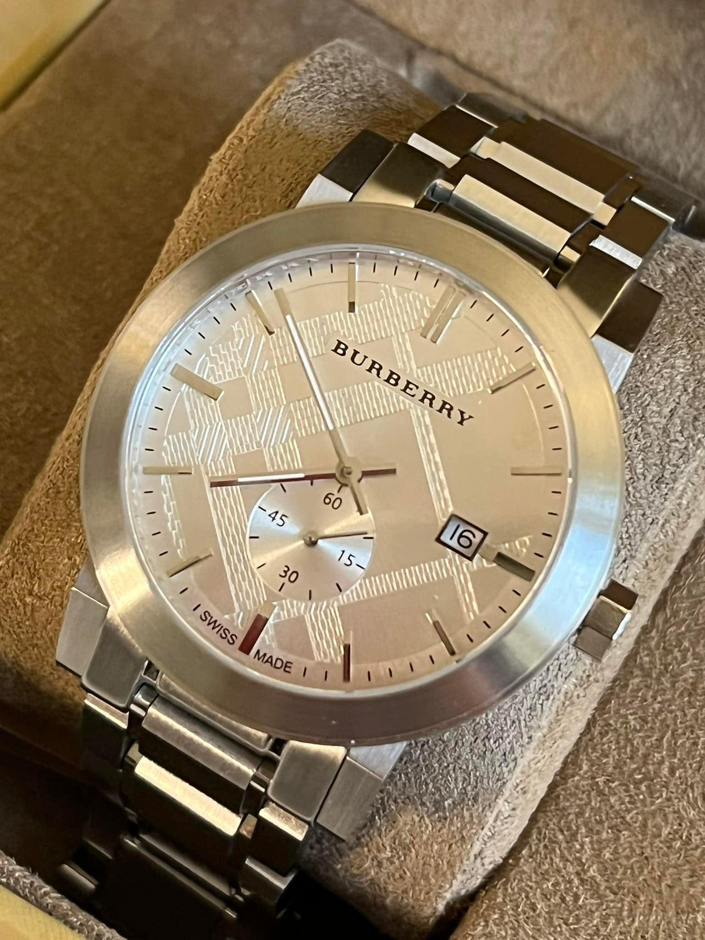 Burberry Men’s The City Silver Dial Steel Watch