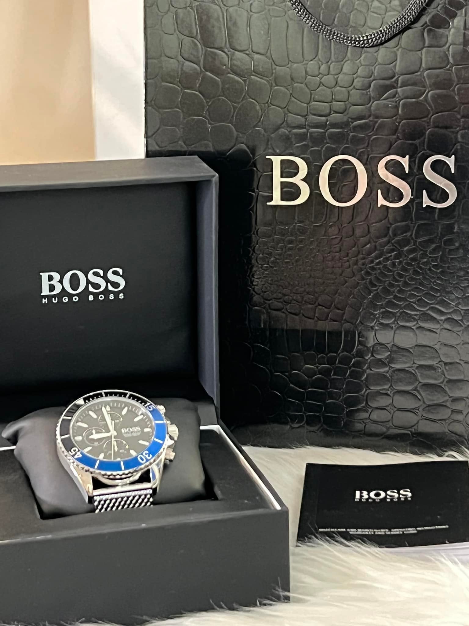 Hugo boss hotsell ocean watch