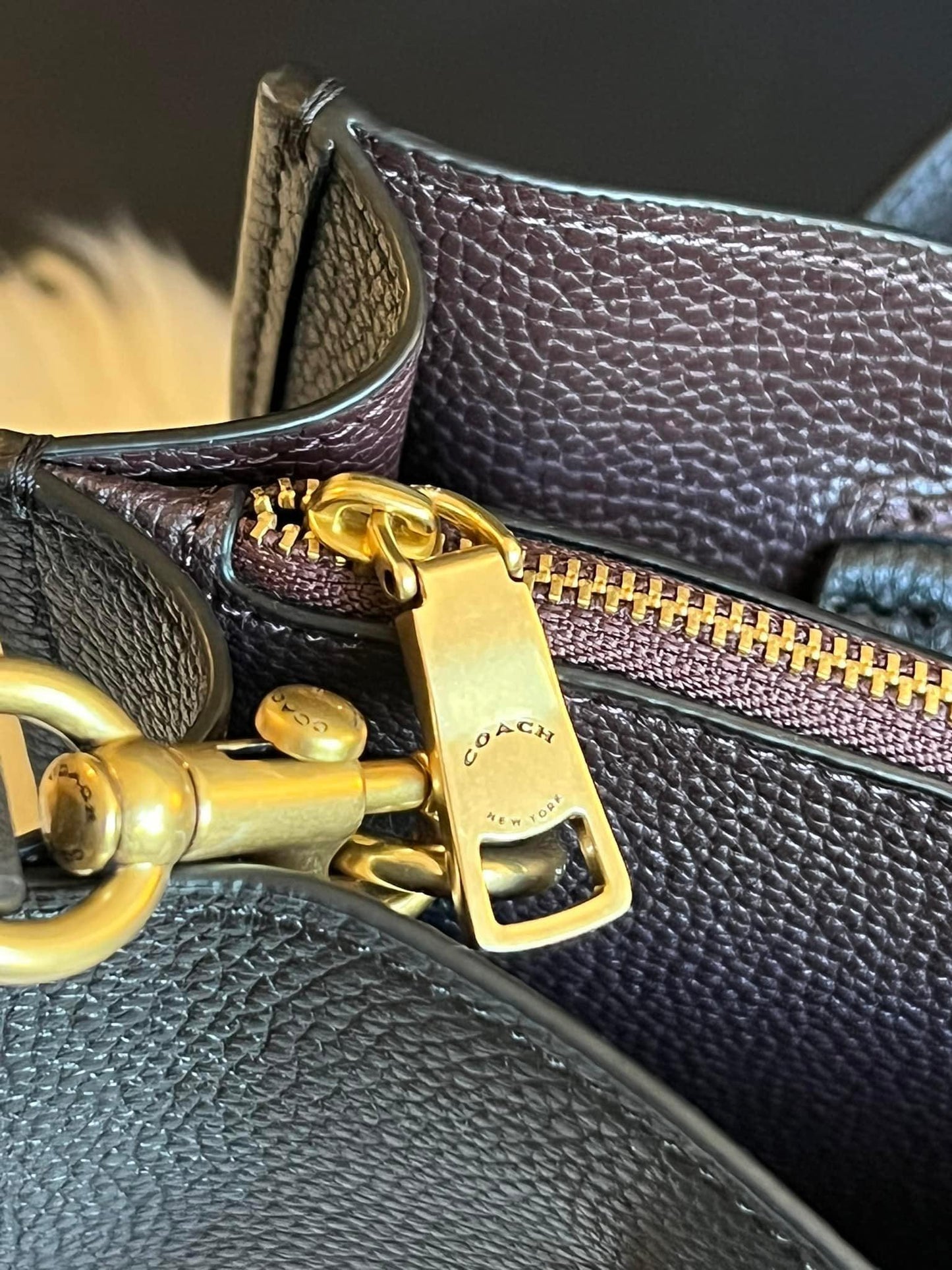 Coach Tyler Carryall 28