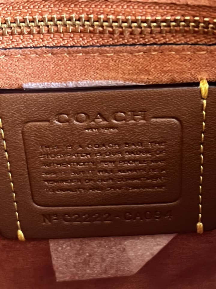 Coach Willow Saddle Bag With Box – SNEAKS.FREAKS