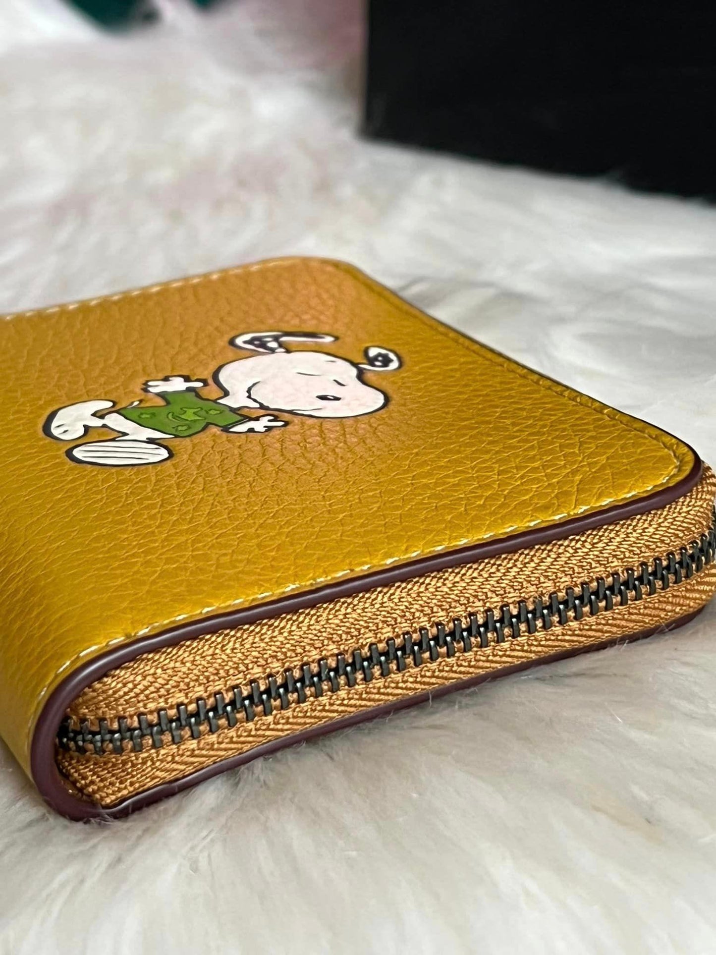 Coach X Peanuts Small Zip Around Wallet with Snoopy Walk Motif
