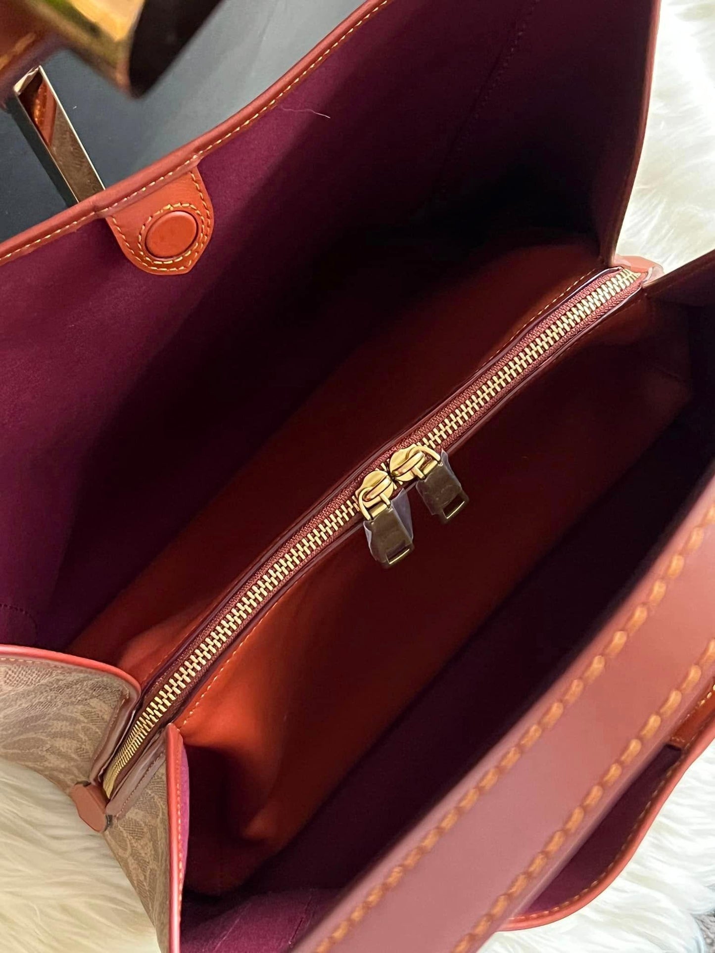 Coach Hadley Hobo in Signature Canvas