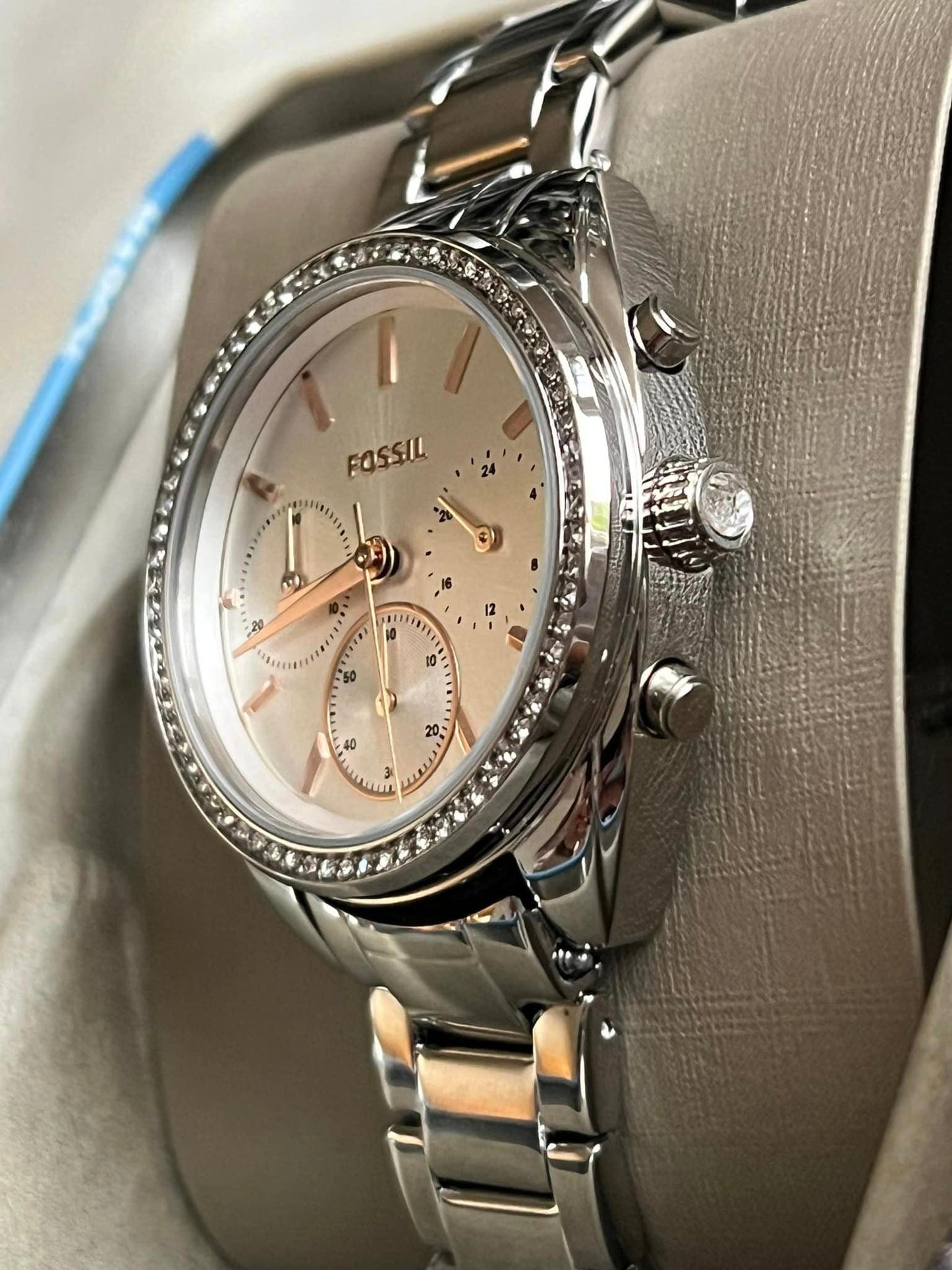 Fossil Women’s Vale Chronograph Stainless Steel Watch