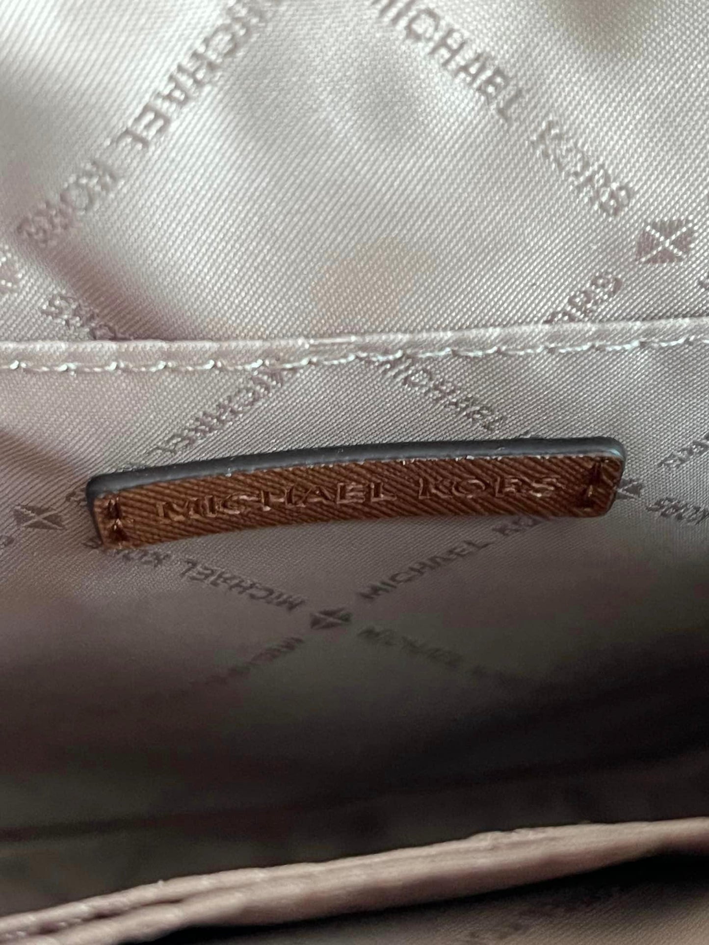 Michael Kors Jet Set Medium Logo Crossbody Bag