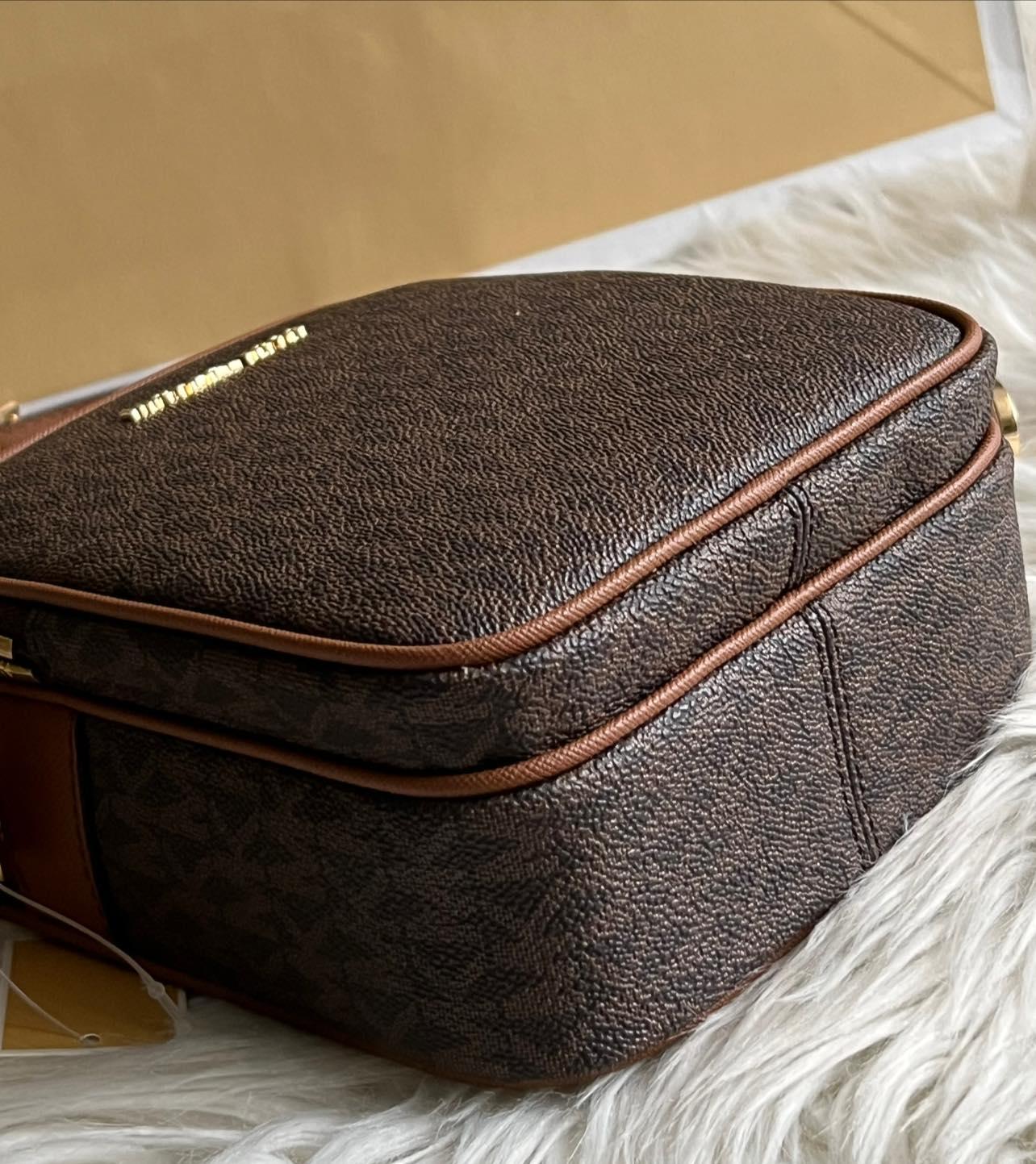 Michael Kors Jet Set Medium Logo Crossbody Bag