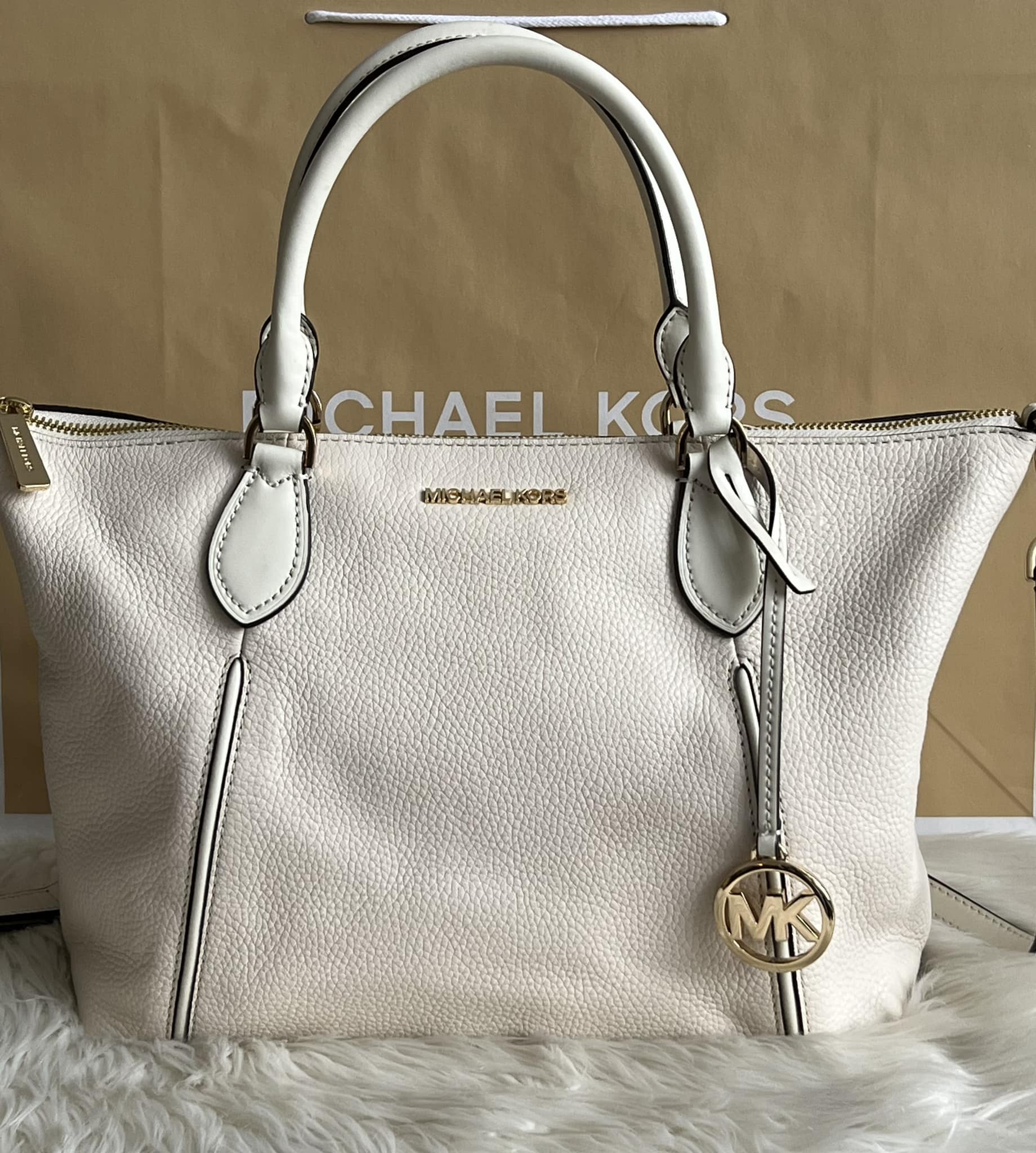 Michael Kors Lenox Large Satchel – Club de Mode