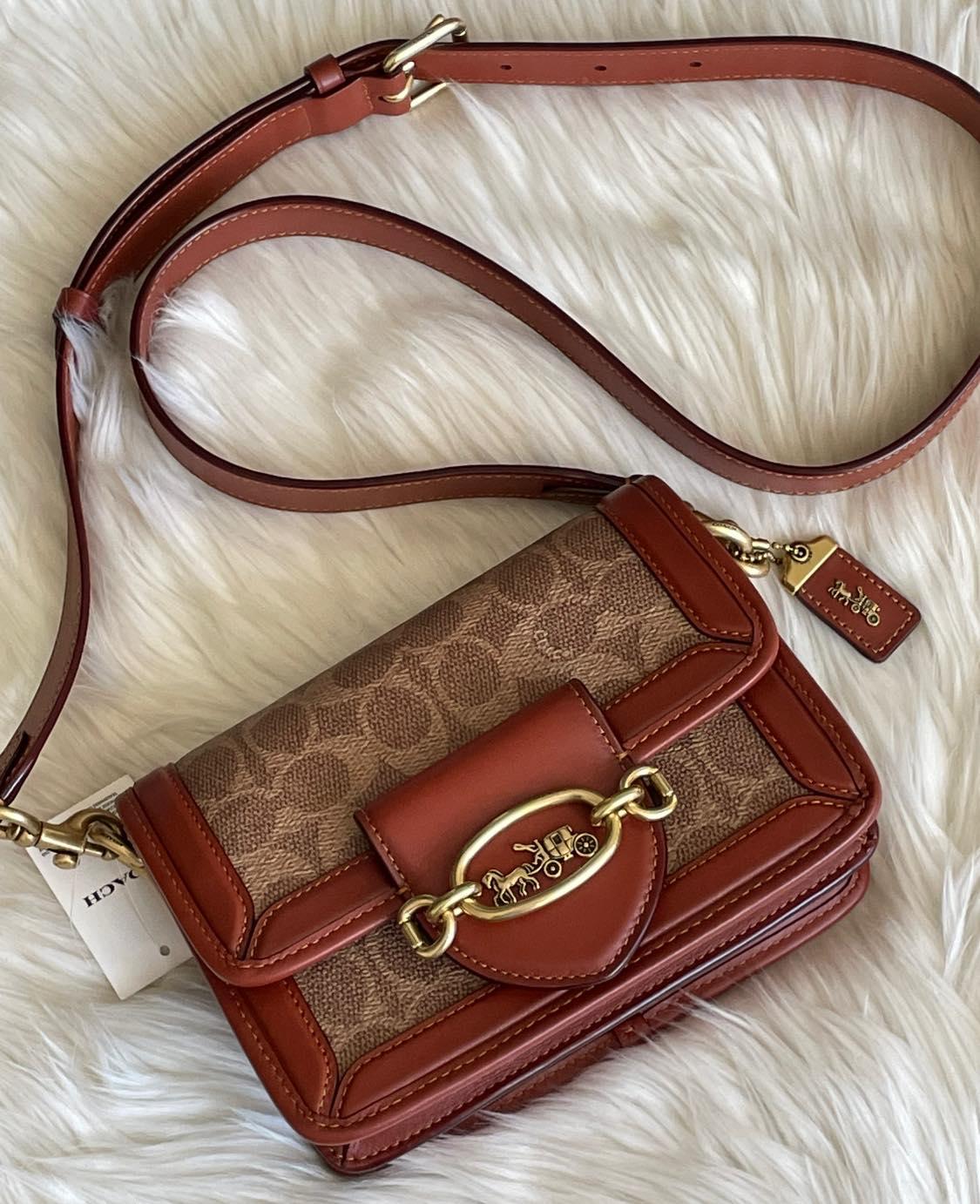 Coach Hero Crossbody in Signature Canvas