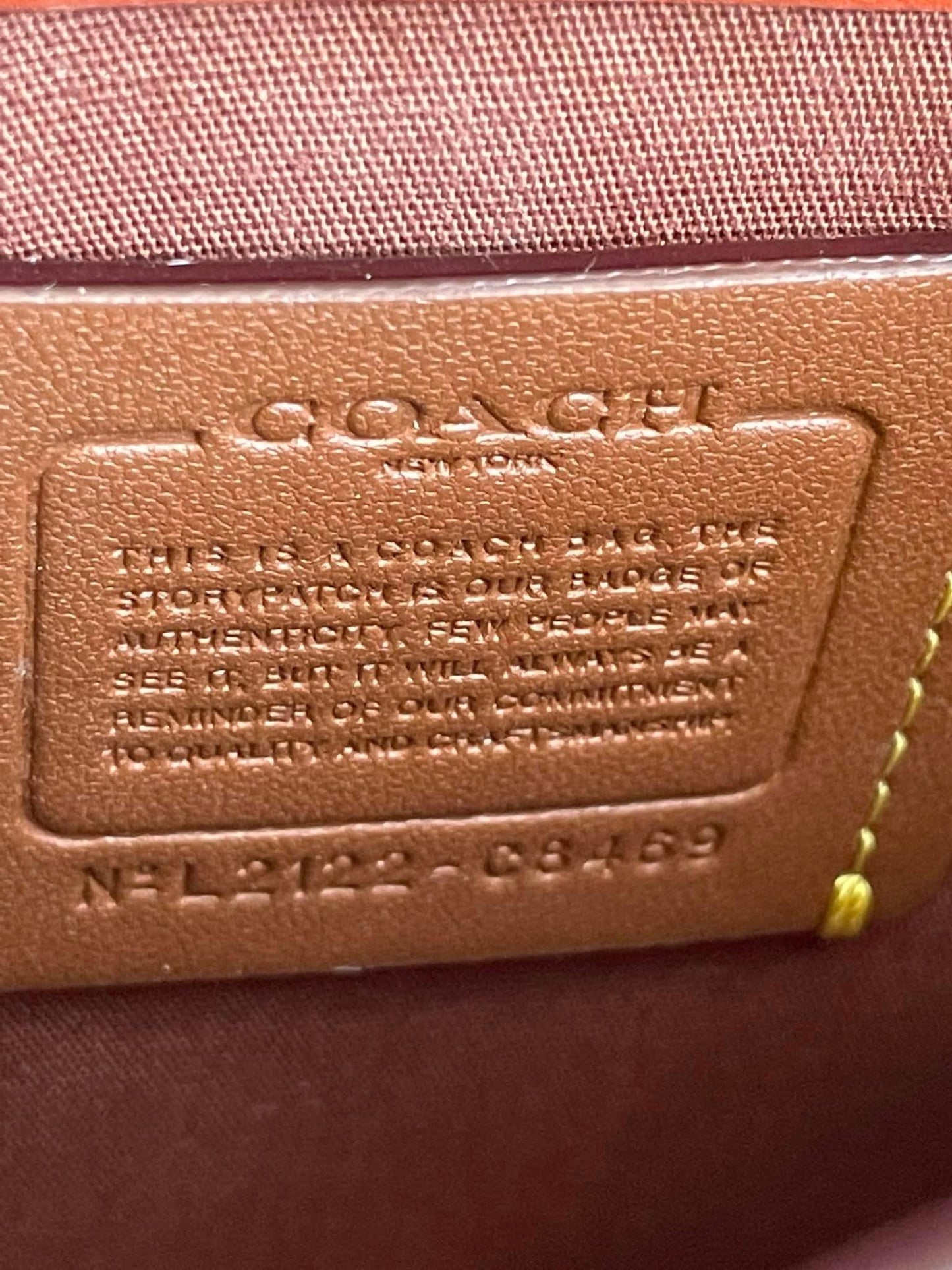 Coach Hero Crossbody in Signature Canvas
