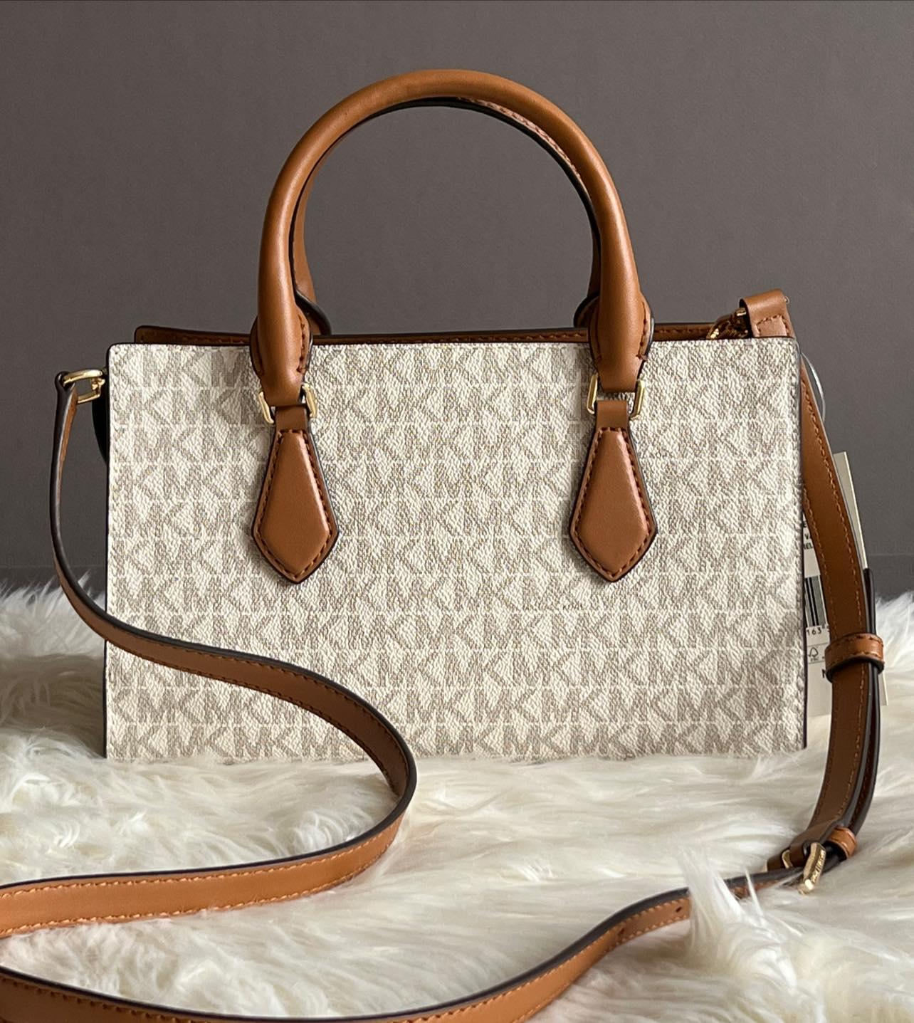 Michael kors deals logo satchel