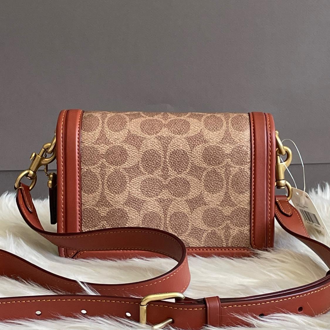 Coach Hero Crossbody in Signature Canvas