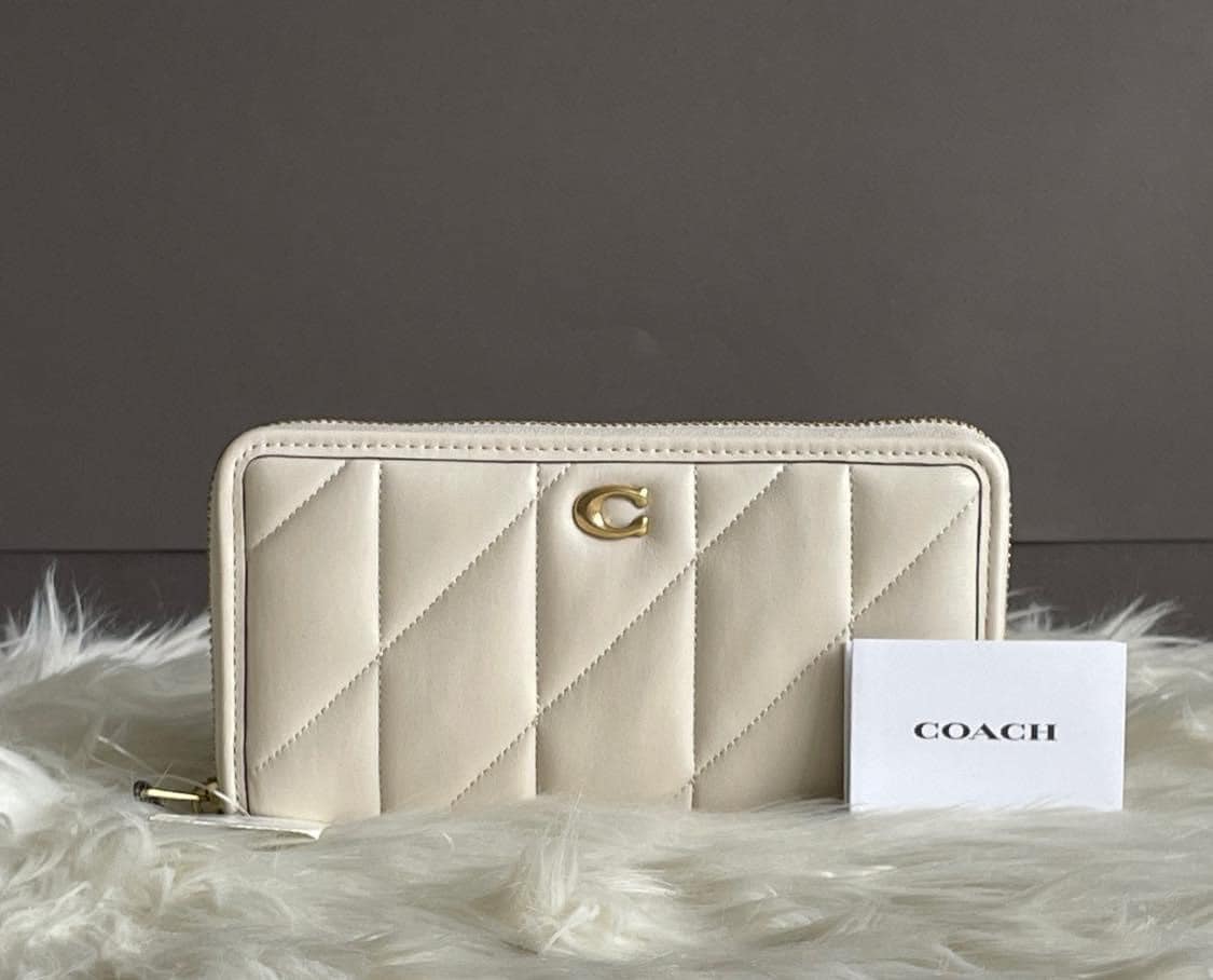 Coach Accordion Zip Wallet with Pillow Quilting