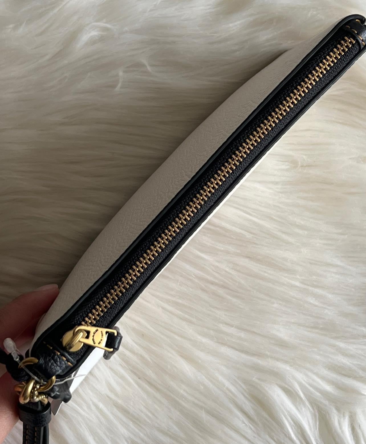 Coach Disney Mickey Mouse X Keith Haring Small Wristlet