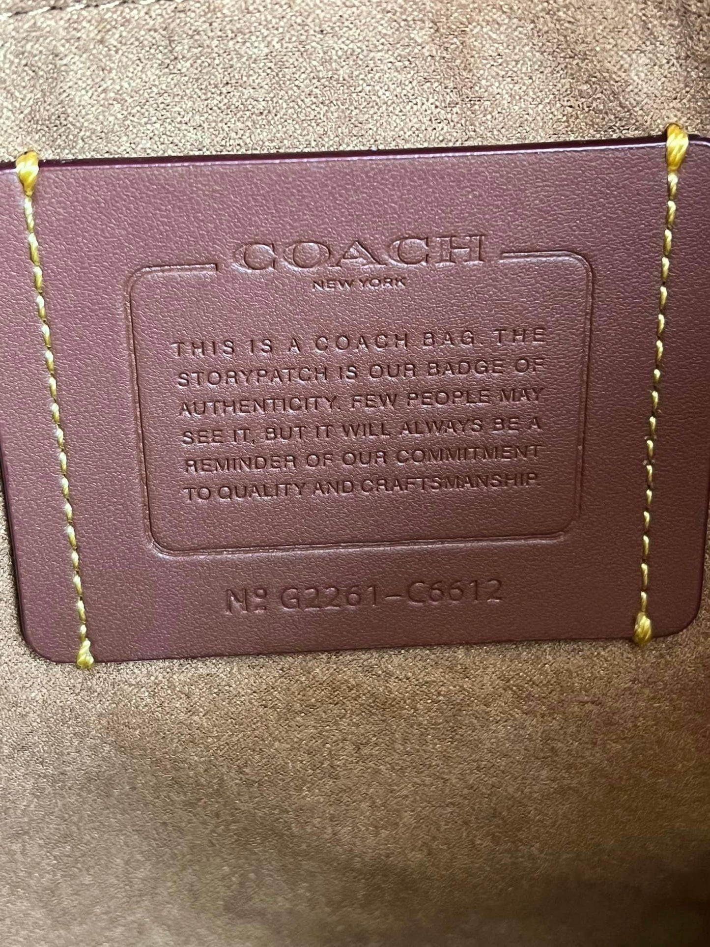 Coach Field Tote 40 with Horse and Carriage