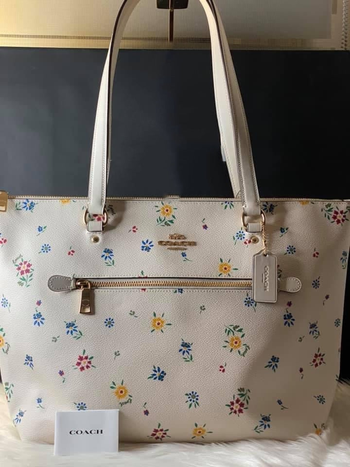 Coach Gallery Tote with Wild Meadow Print