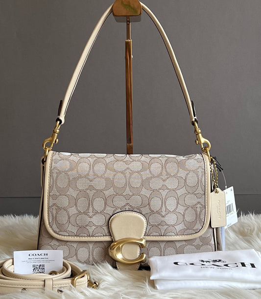 Coach Soft Tabby Shoulder Bag in Signature Jacquardn