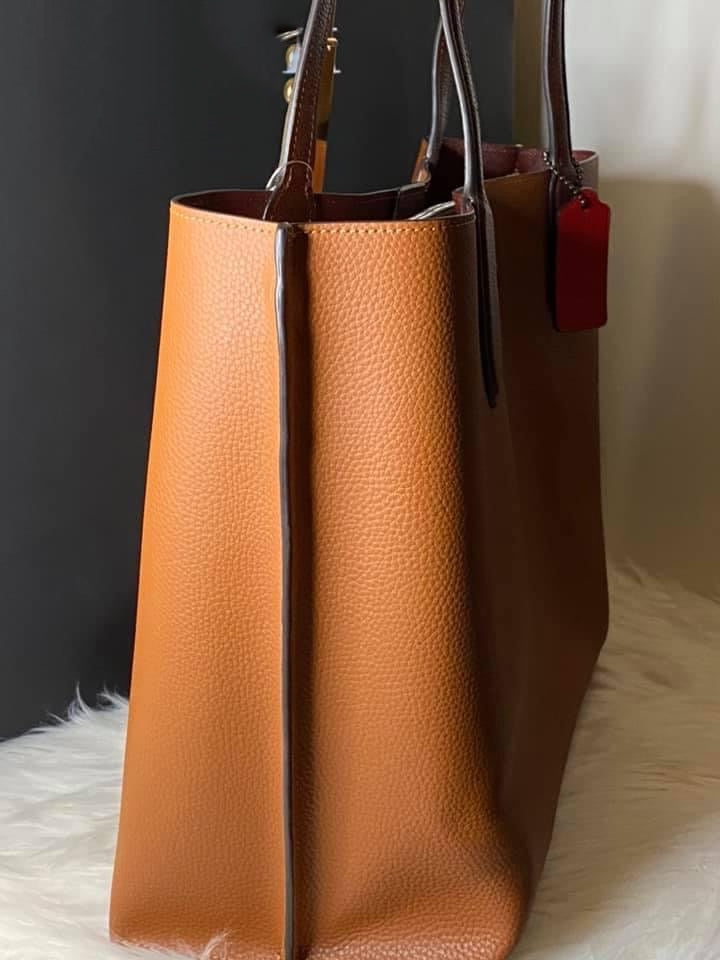 Coach Willow Tote in Colorblock with Signature Canvas Interior