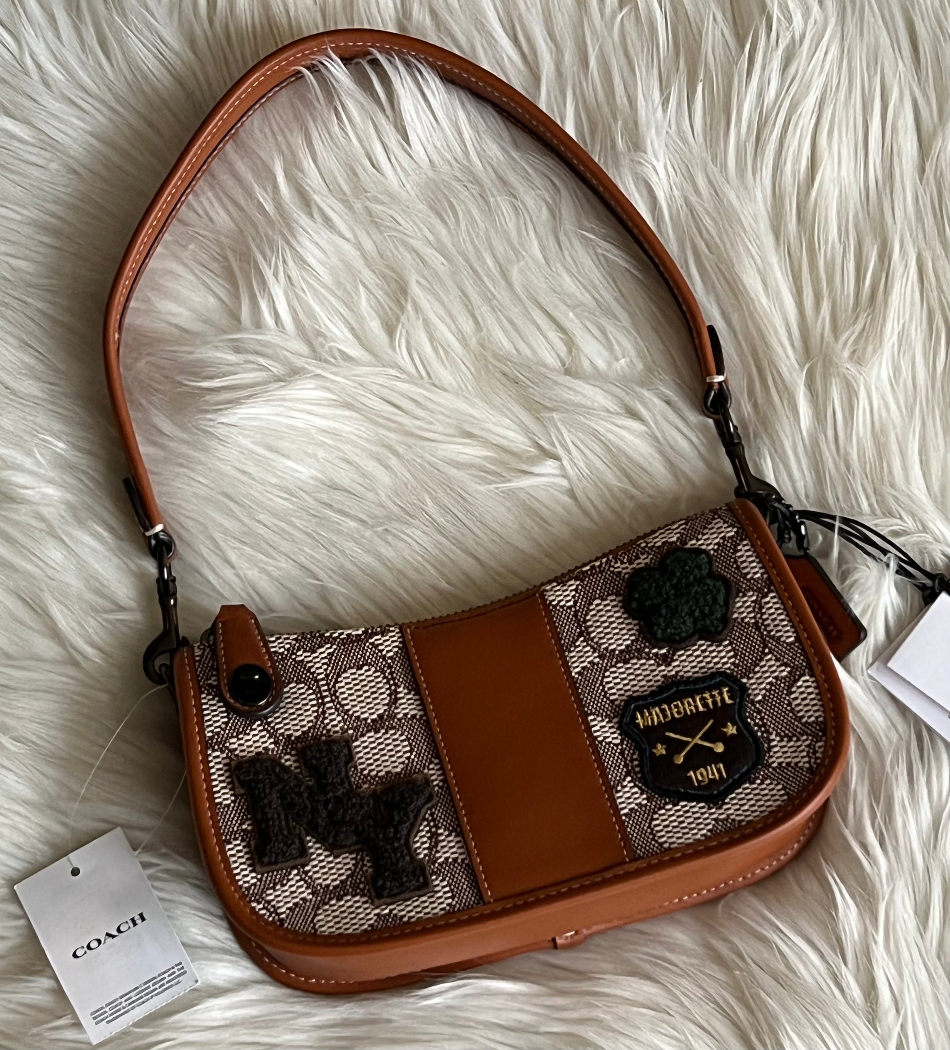 Coach Swinger 20 in Signature Jacquard with Varsity Patches Club