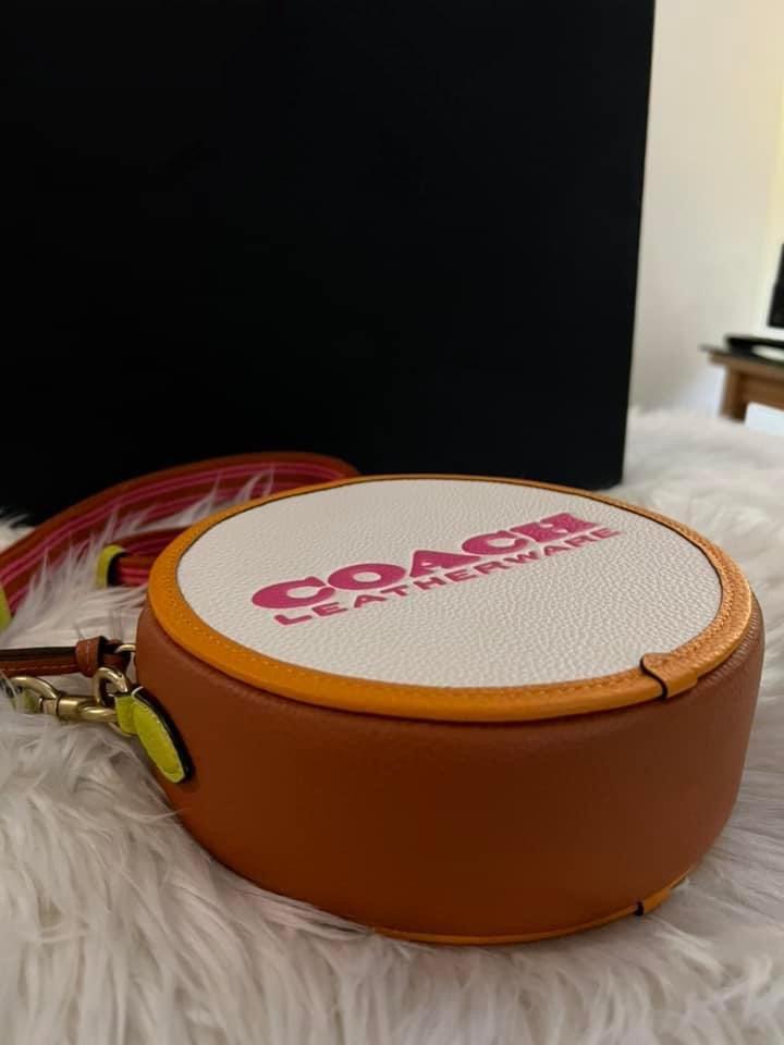 Coach Kia Circle Bag outlets In Colorblock